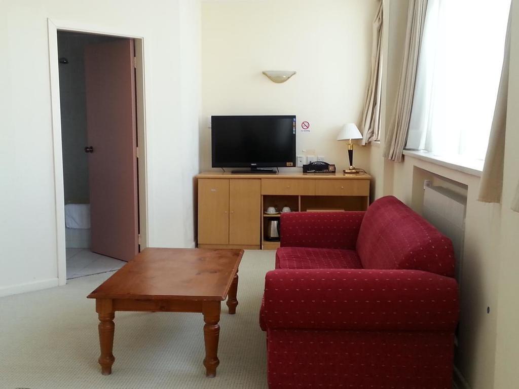 Riddiford Hotel Лоуър Хът Стая снимка